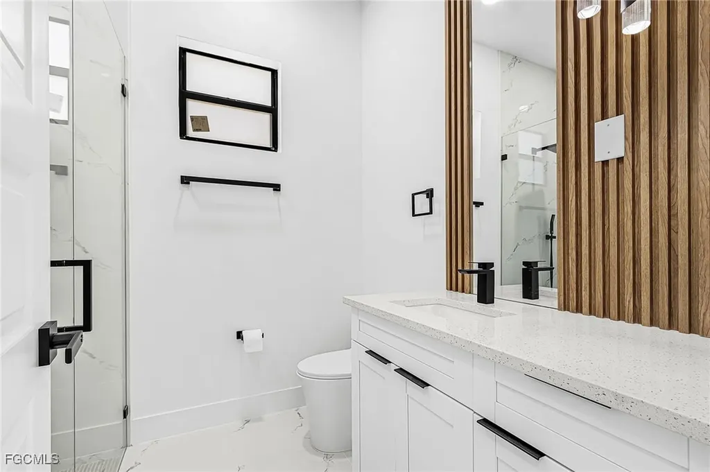 842 Nina Avenue S Lehigh Acres FL 33974