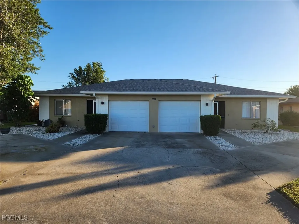 3817 SE 11th Avenue Cape Coral FL 33904