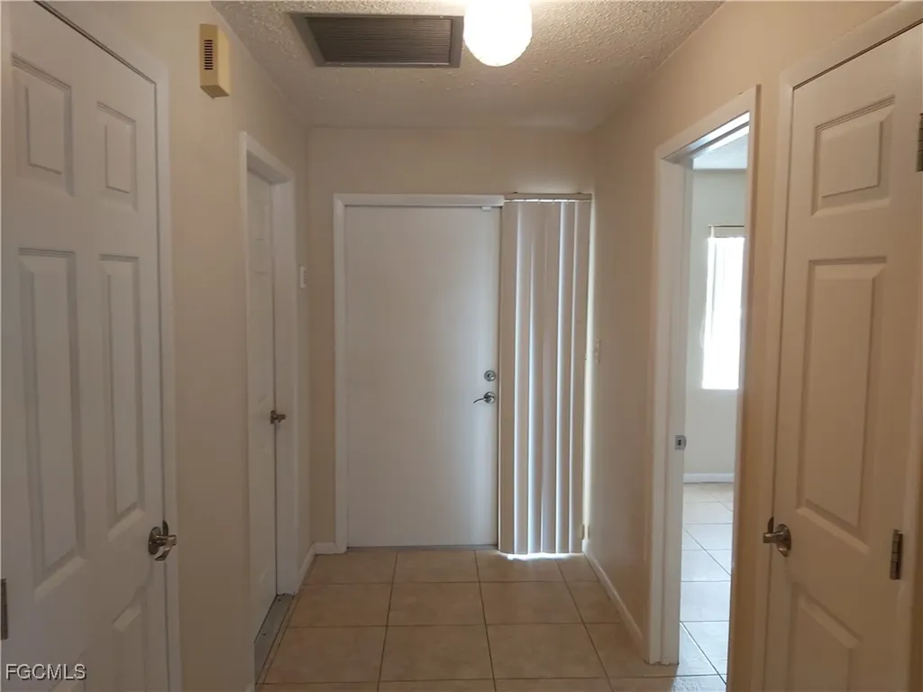 3817 SE 11th Avenue Cape Coral FL 33904