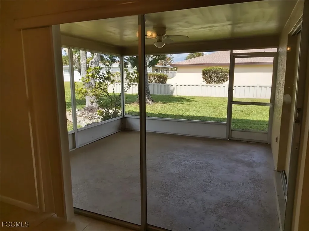 3817 SE 11th Avenue Cape Coral FL 33904
