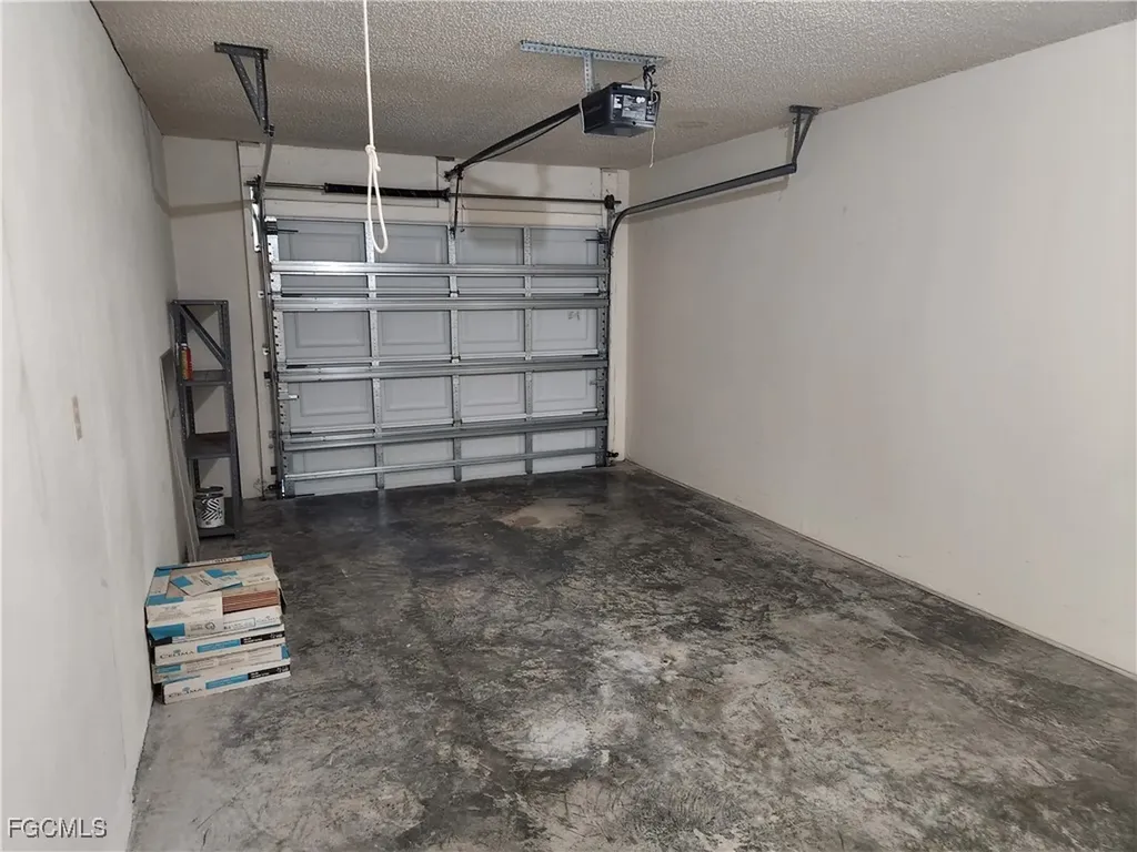 3817 SE 11th Avenue Cape Coral FL 33904