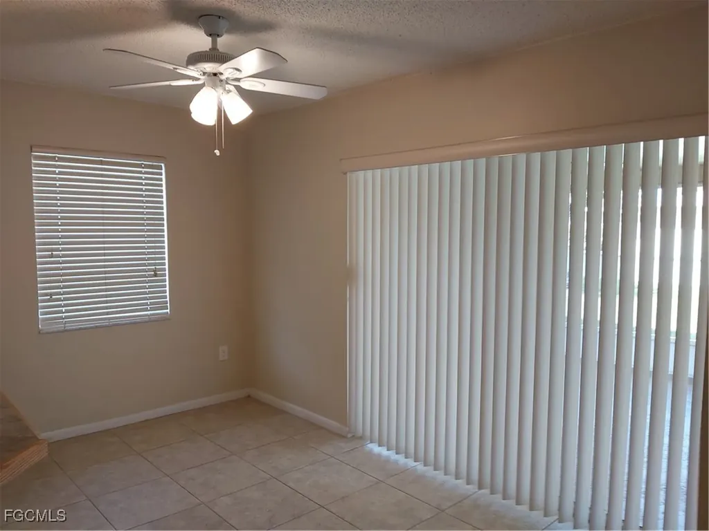 3817 SE 11th Avenue Cape Coral FL 33904