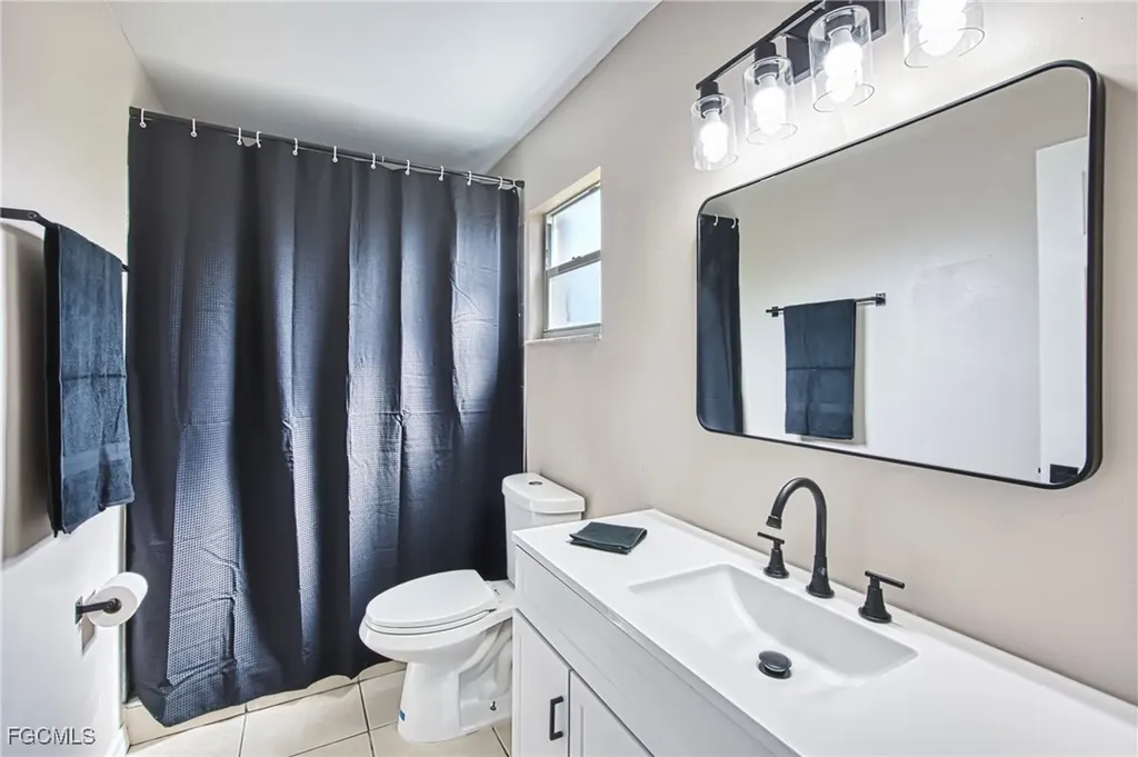 4022 SW 8th Place Cape Coral FL 33914