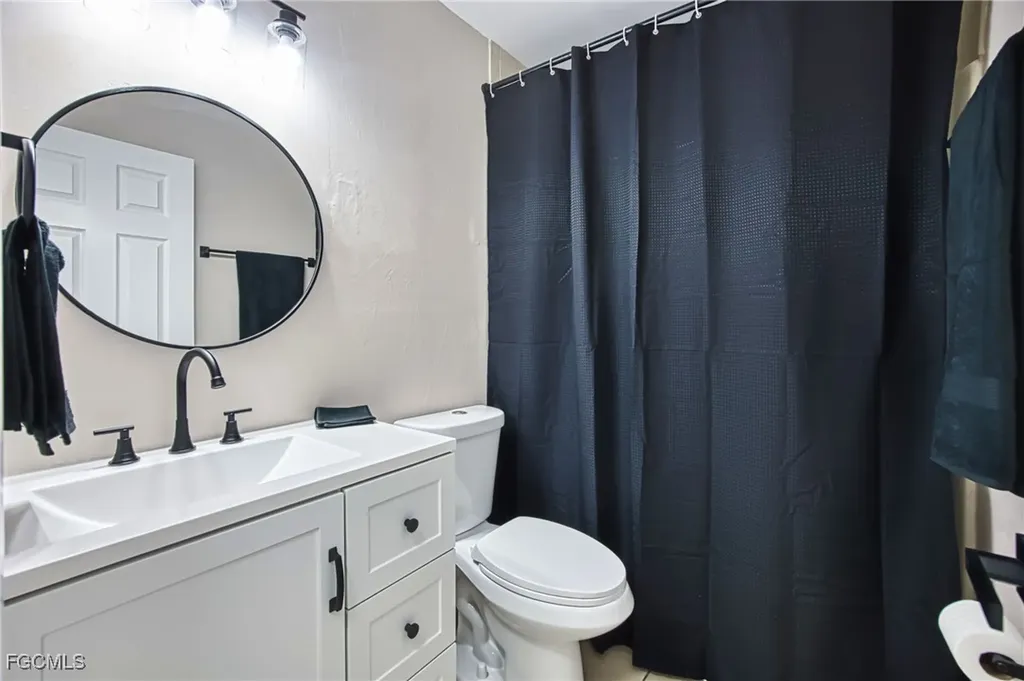 4022 SW 8th Place Cape Coral FL 33914