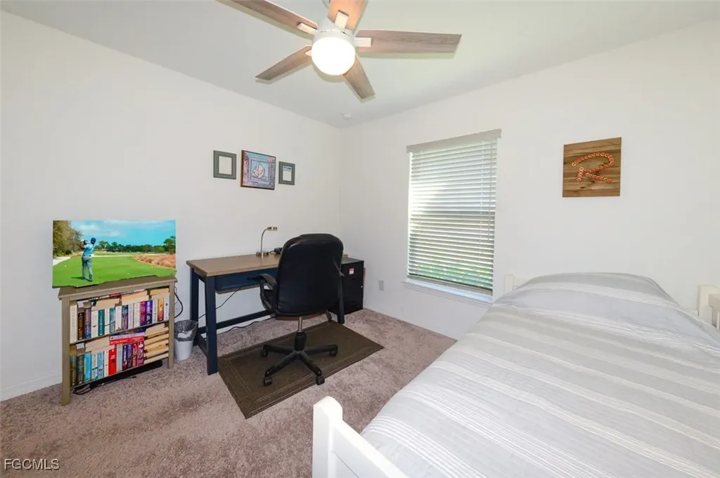 1324 SW 8th Place Cape Coral FL 33991