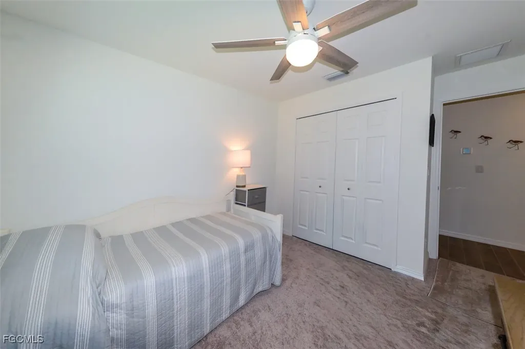 1324 SW 8th Place Cape Coral FL 33991
