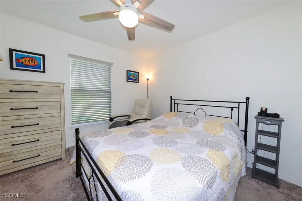 1324 SW 8th Place Cape Coral FL 33991