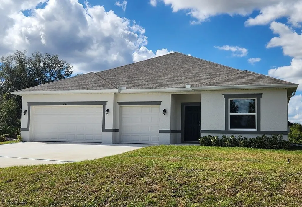 2404 Vera Avenue S Lehigh Acres FL 33976