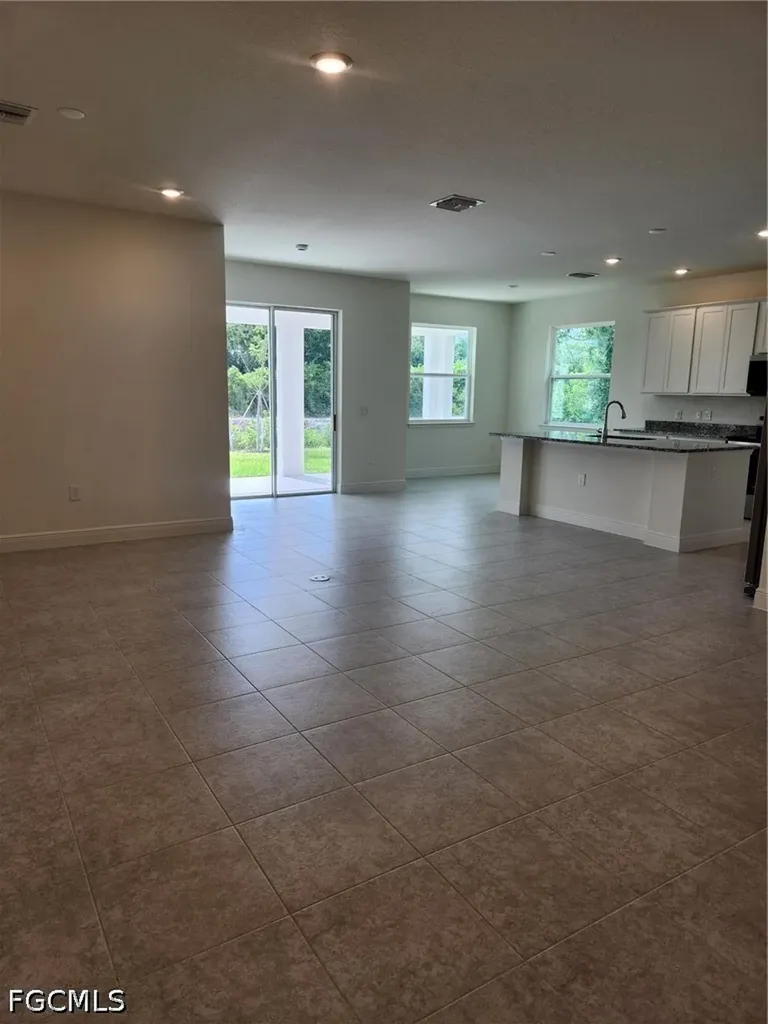 2404 Vera Avenue S Lehigh Acres FL 33976