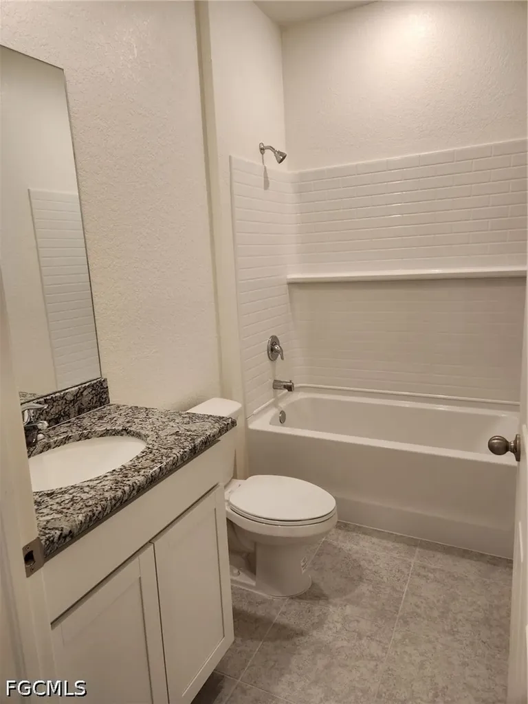 2404 Vera Avenue S Lehigh Acres FL 33976