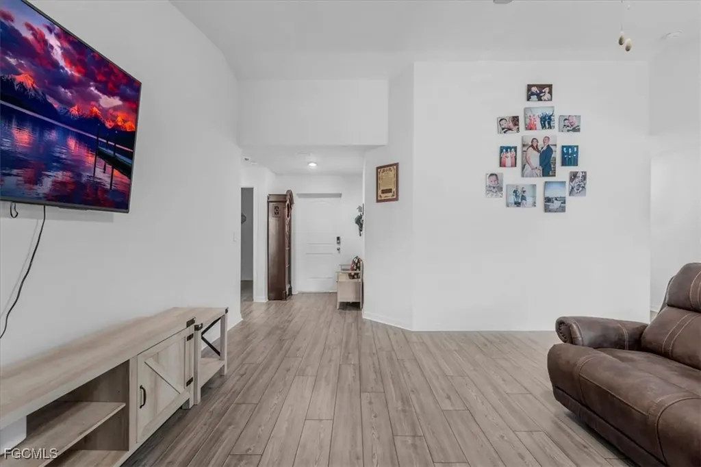 840 Youngreen Drive Fort Myers FL 33913