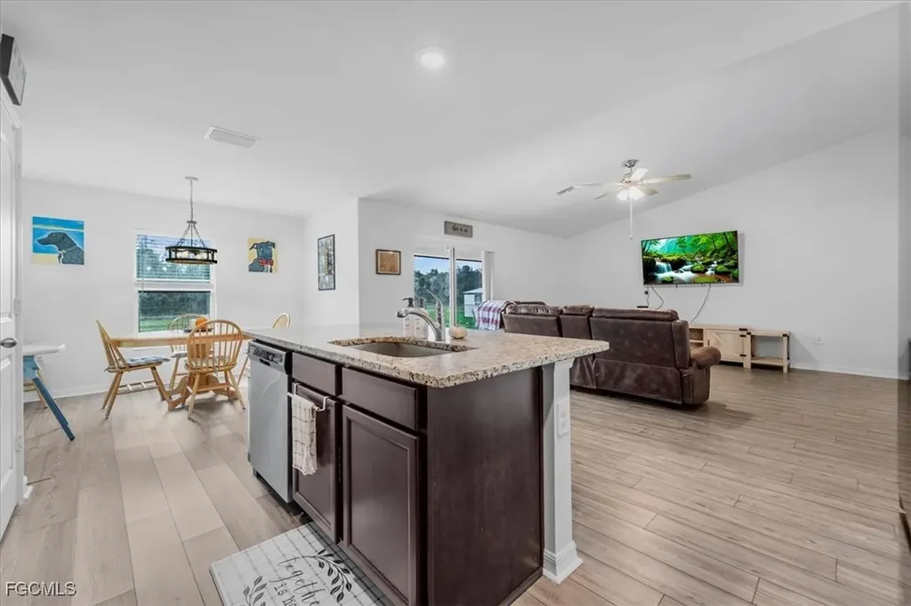 840 Youngreen Drive Fort Myers FL 33913