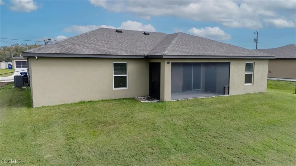 840 Youngreen Drive Fort Myers FL 33913