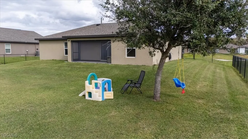 840 Youngreen Drive Fort Myers FL 33913