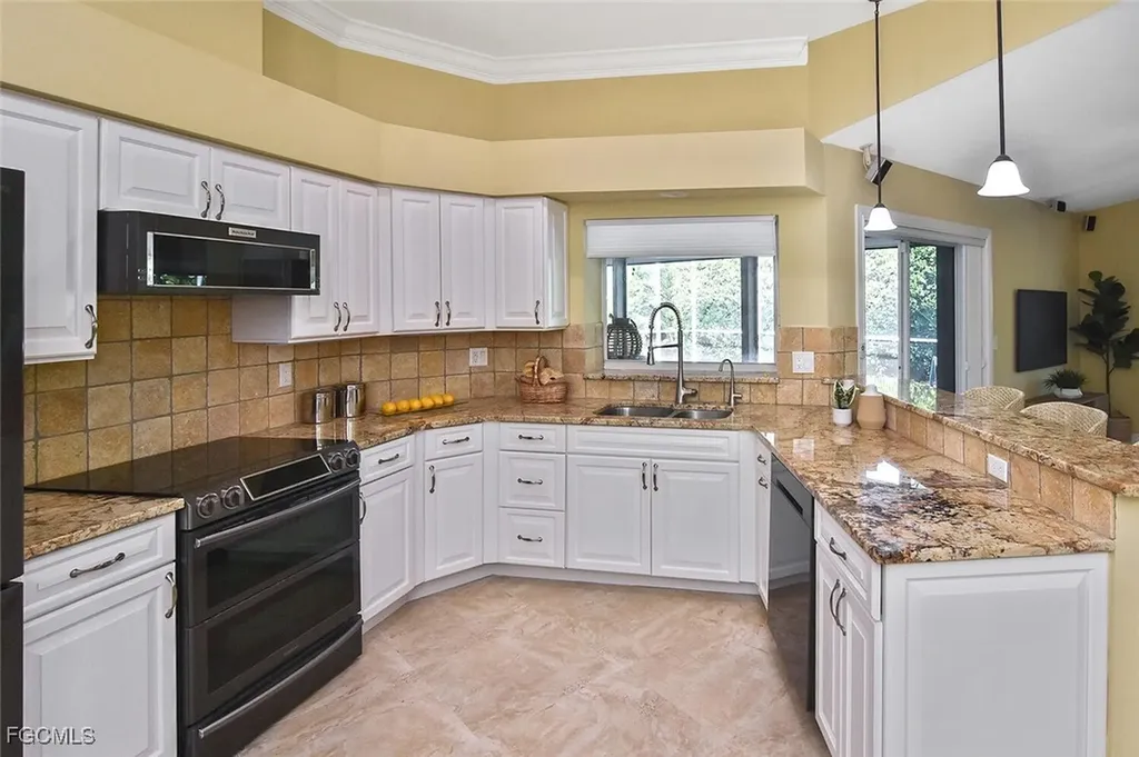 9812 Fathom Court Fort Myers FL 33919