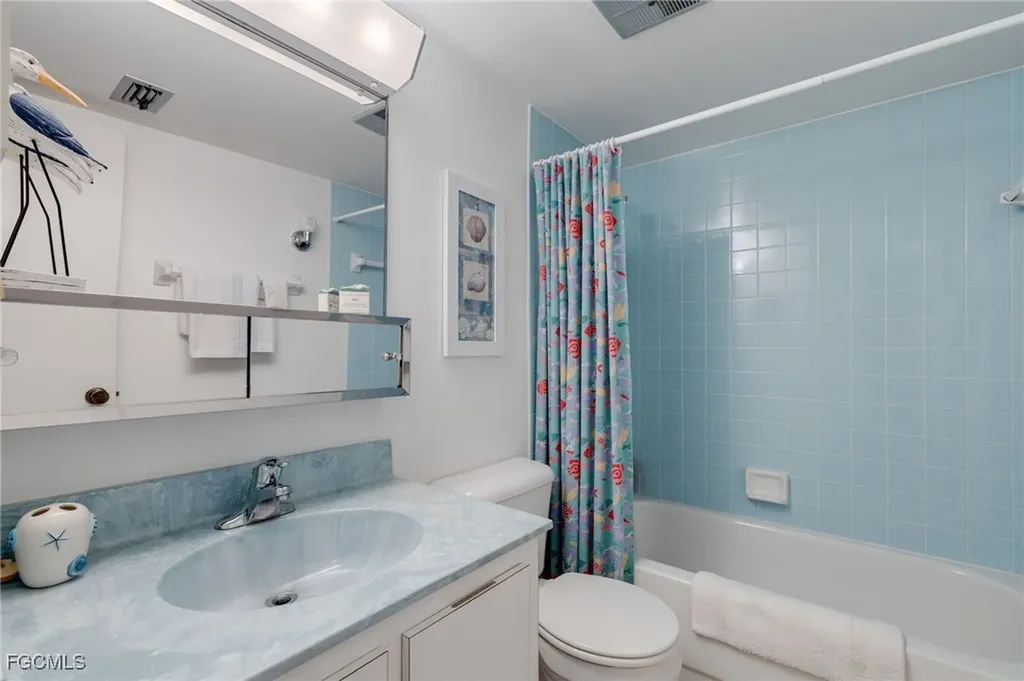 7056 Nantucket Circle North Fort Myers FL 33917