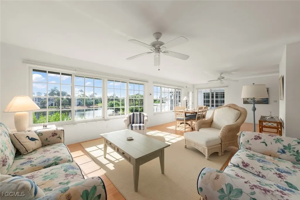 220 Daniel Drive Sanibel FL 33957