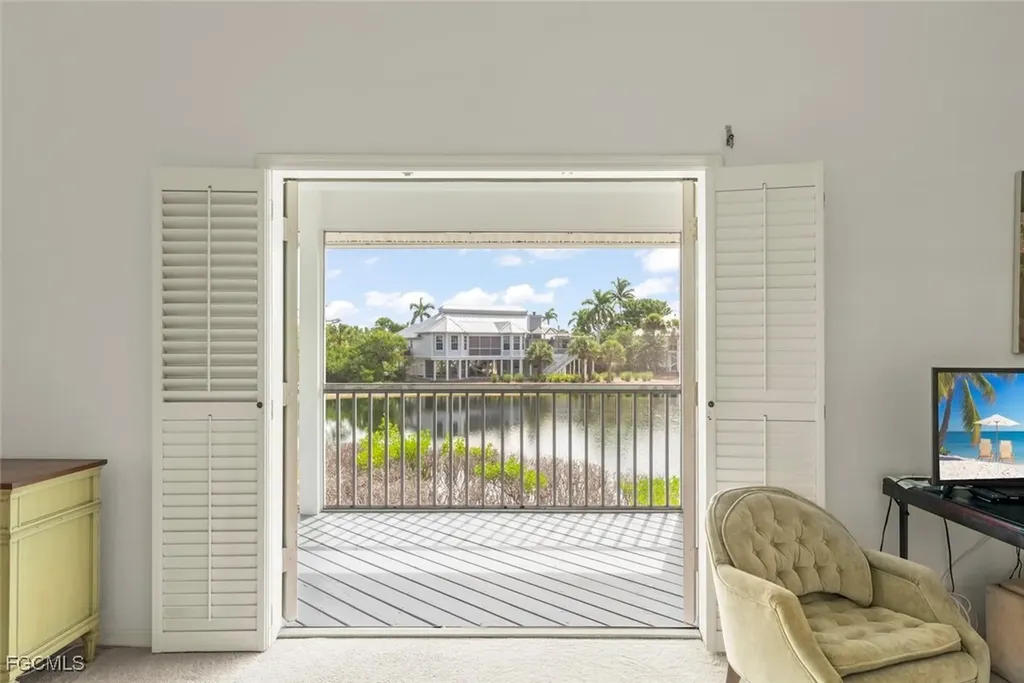 220 Daniel Drive Sanibel FL 33957