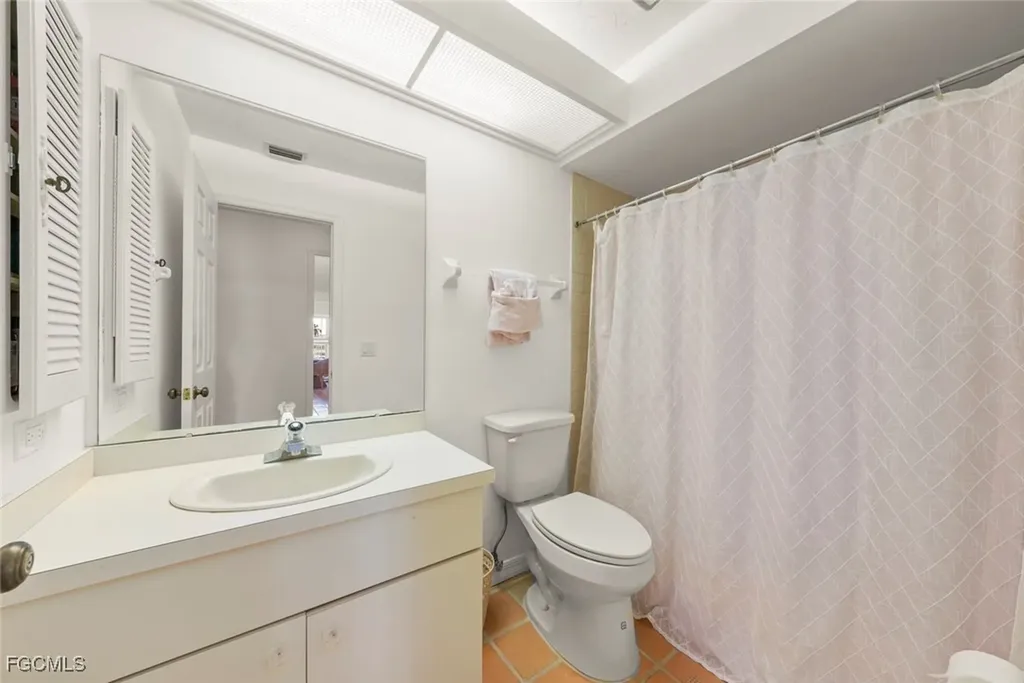 220 Daniel Drive Sanibel FL 33957