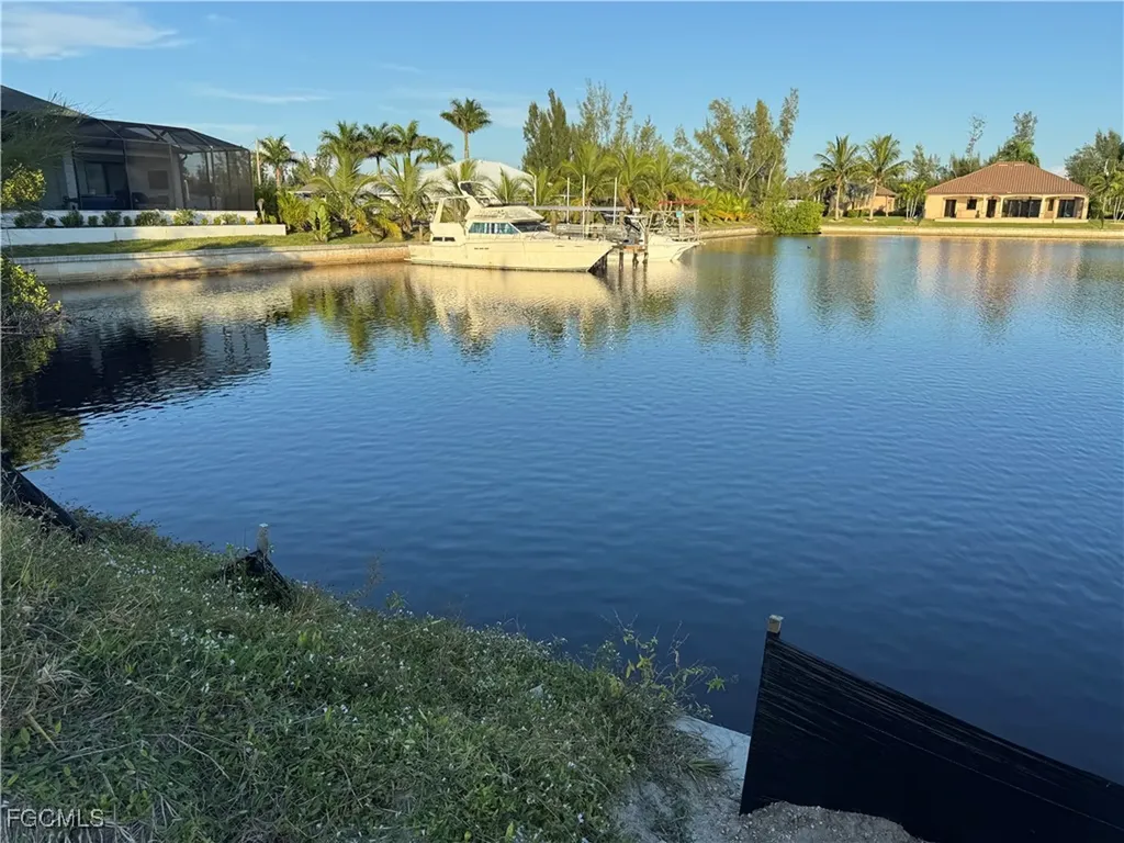 2313 NW 44th Place Cape Coral FL 33993