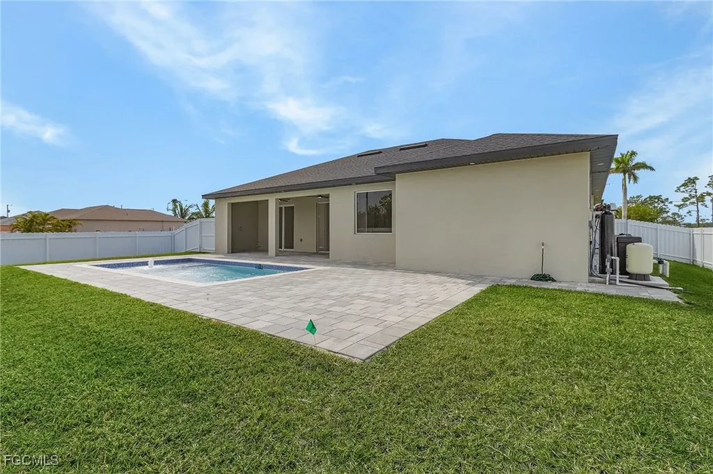 2619 NW 26th Terrace Cape Coral FL 33993