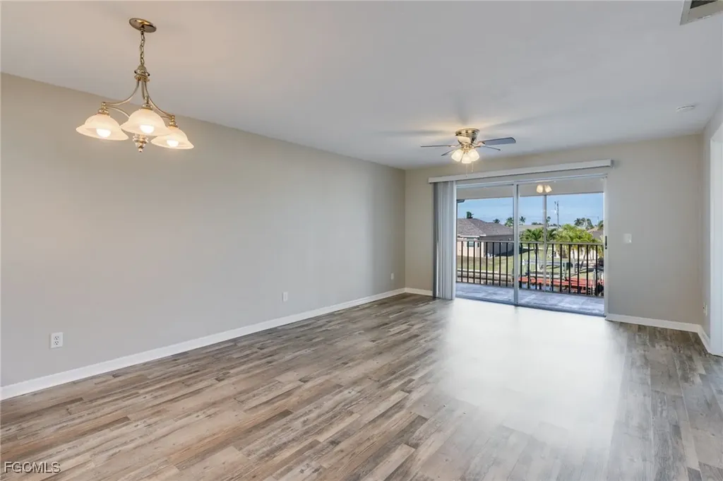 425 SW 47th Terrace Cape Coral FL 33914