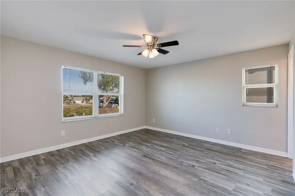 425 SW 47th Terrace Cape Coral FL 33914