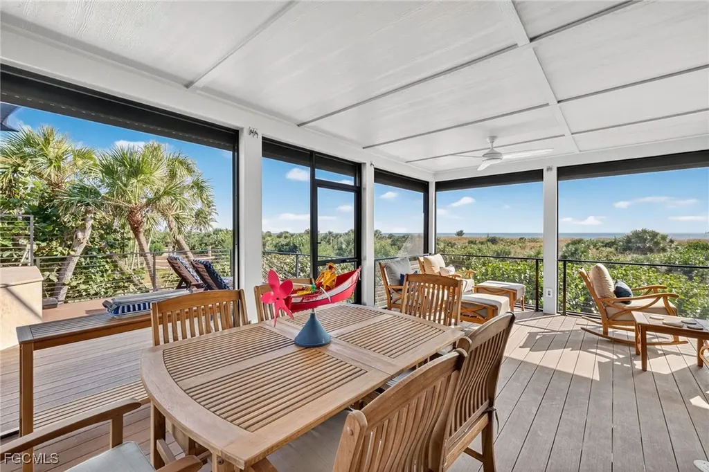 5079 Joewood Drive Sanibel FL 33957