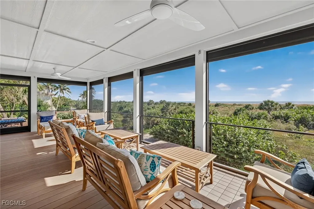 5079 Joewood Drive Sanibel FL 33957