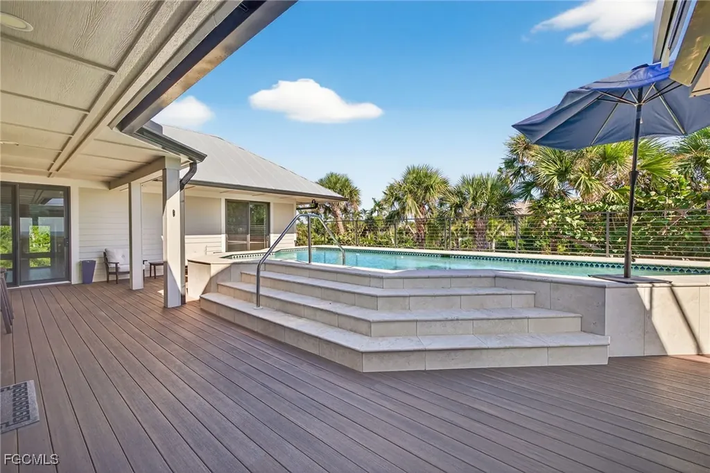 5079 Joewood Drive Sanibel FL 33957