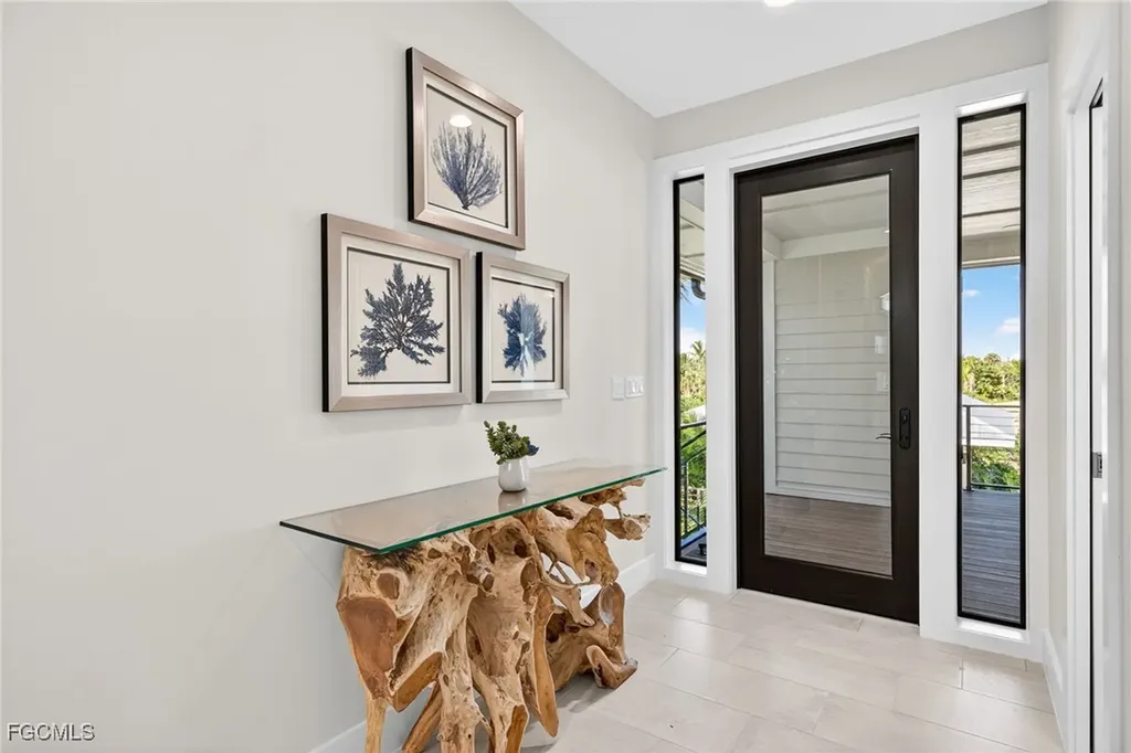 5079 Joewood Drive Sanibel FL 33957