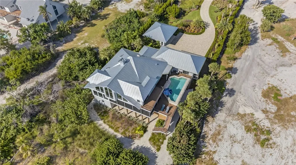 5079 Joewood Drive Sanibel FL 33957