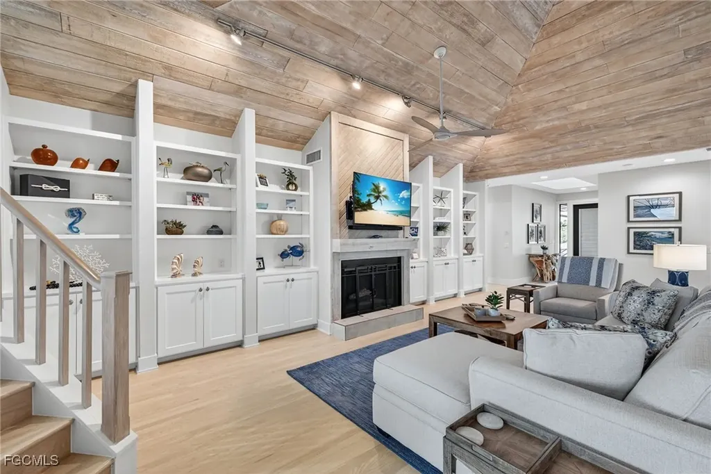 5079 Joewood Drive Sanibel FL 33957