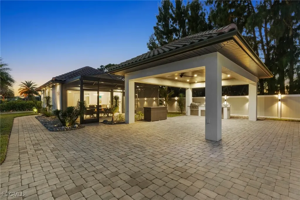 13196 Golden Palms Circle Fort Myers FL 33913