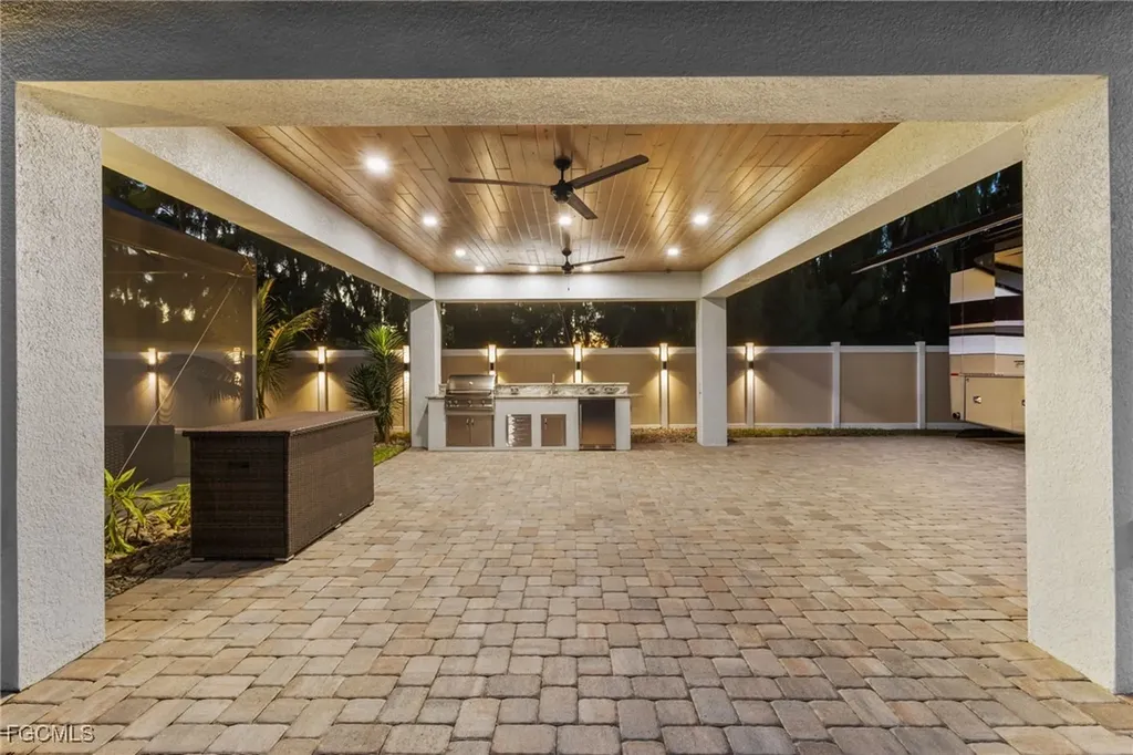 13196 Golden Palms Circle Fort Myers FL 33913