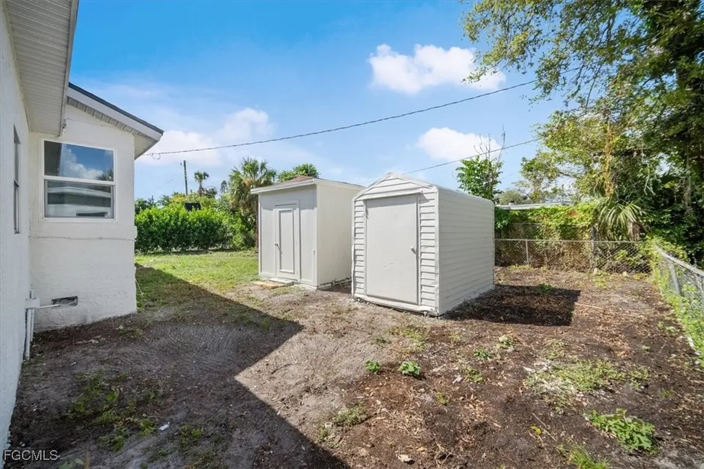 1644 Pawnee Street Fort Myers FL 33916