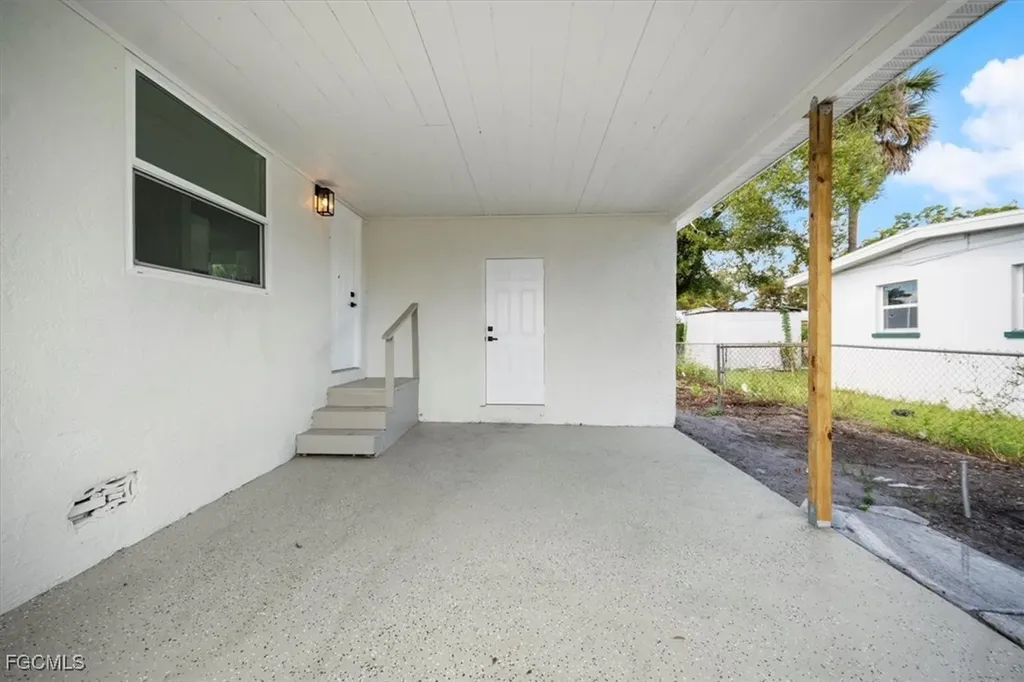 1644 Pawnee Street Fort Myers FL 33916