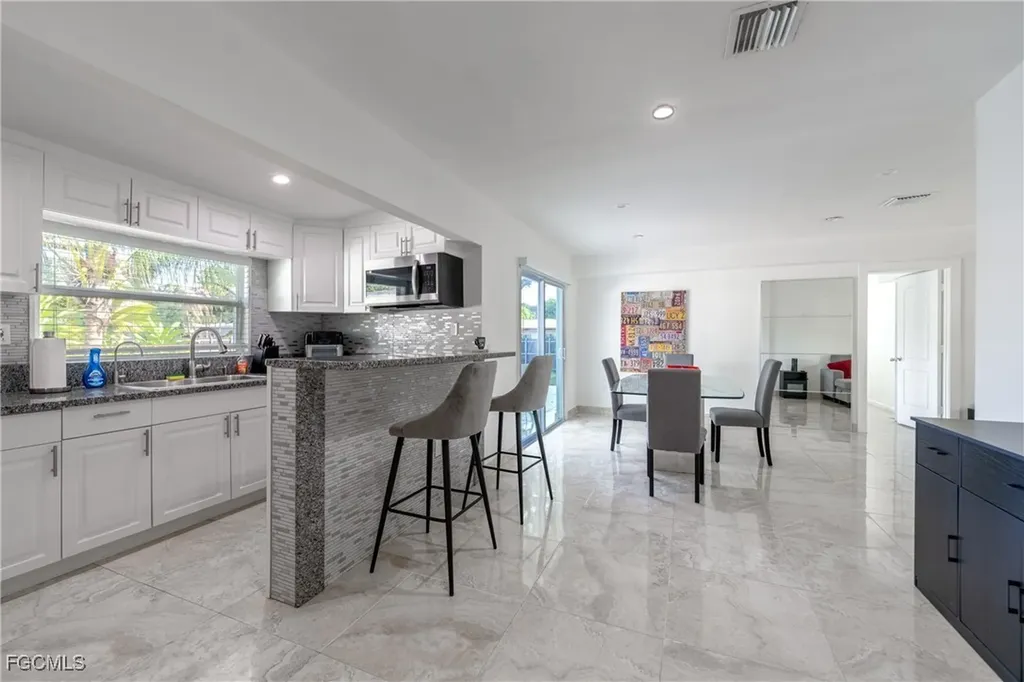 947 NE 149 Street Miami FL 33161