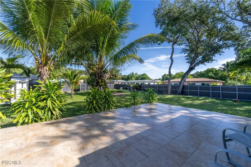 947 NE 149 Street Miami FL 33161