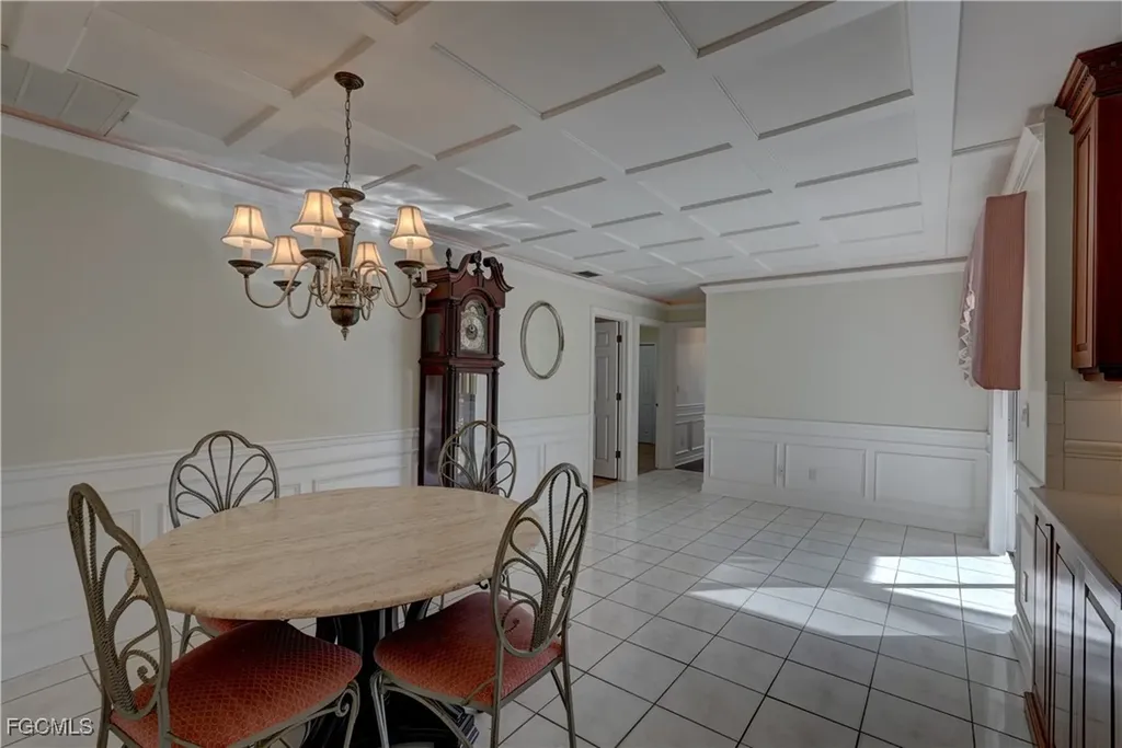3117 SE 19th Avenue Cape Coral FL 33904