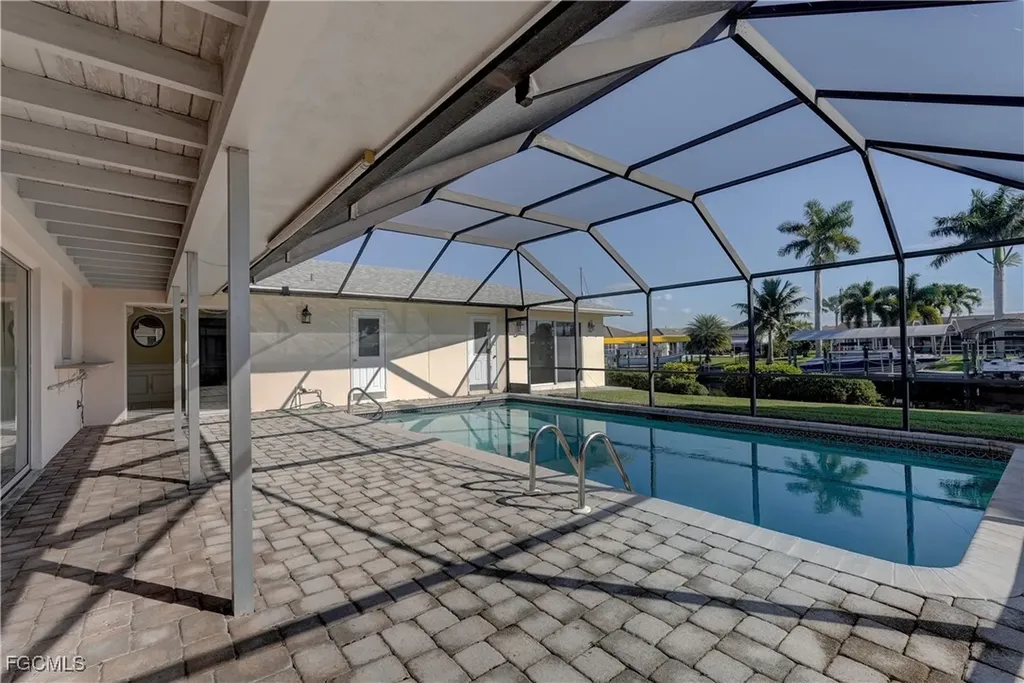 3117 SE 19th Avenue Cape Coral FL 33904