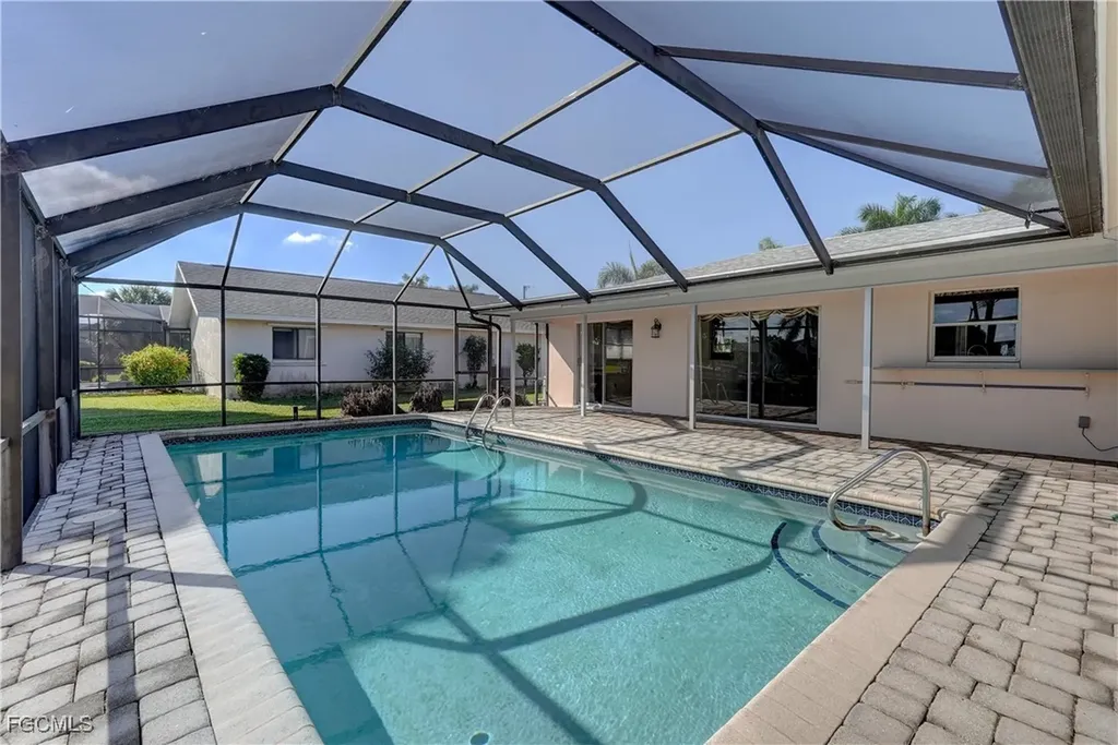3117 SE 19th Avenue Cape Coral FL 33904