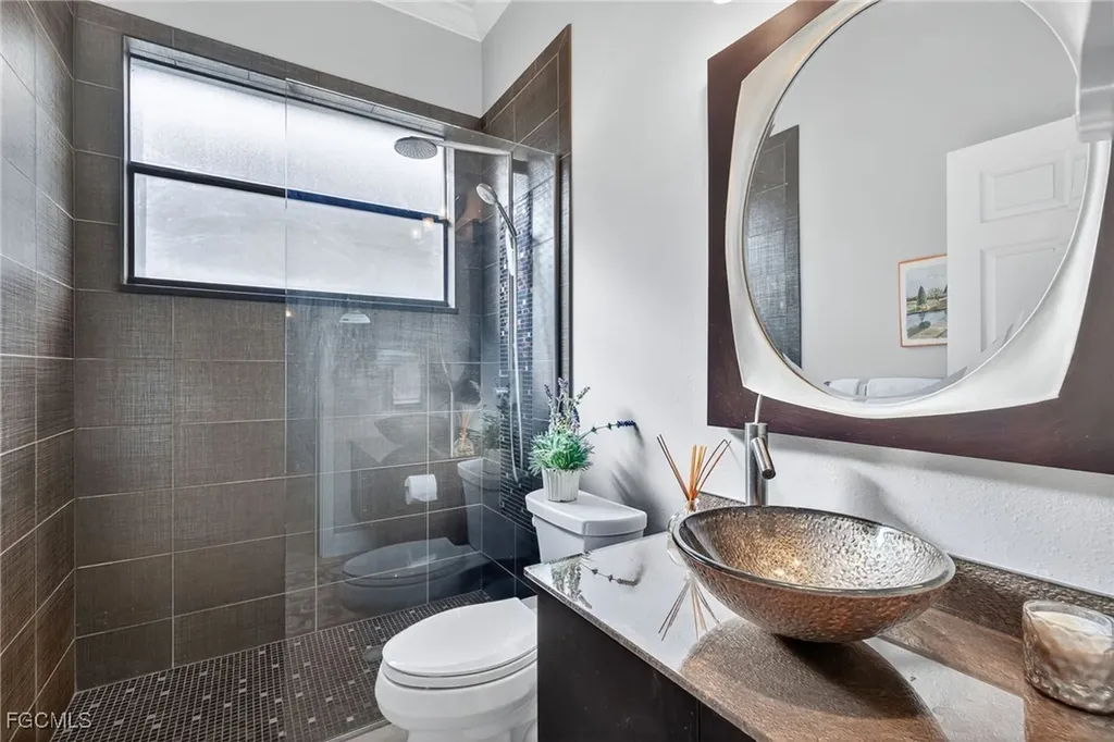 9513 Mariners Cove Lane Fort Myers FL 33919