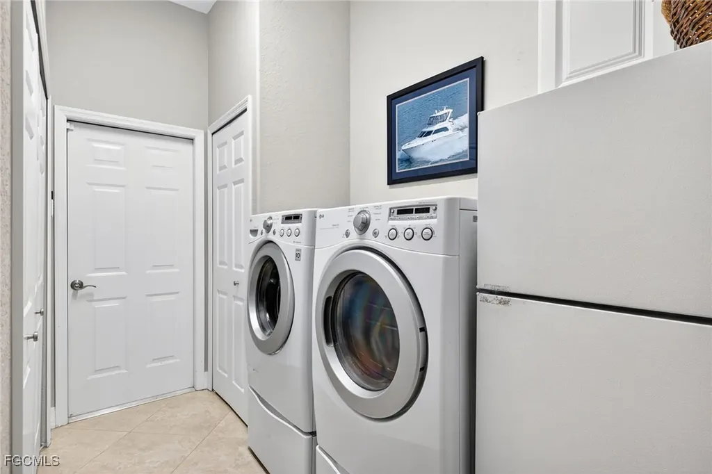 9513 Mariners Cove Lane Fort Myers FL 33919