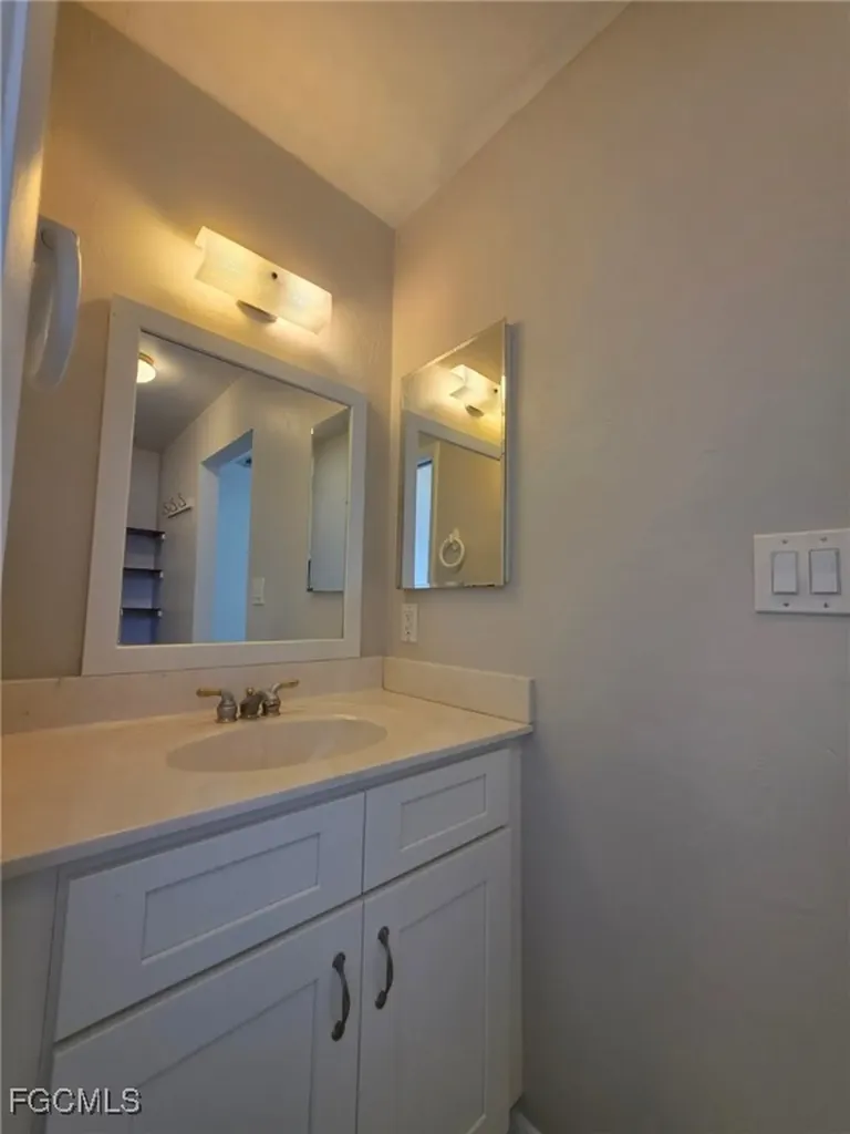 1507 Medford Place Lehigh Acres FL 33936