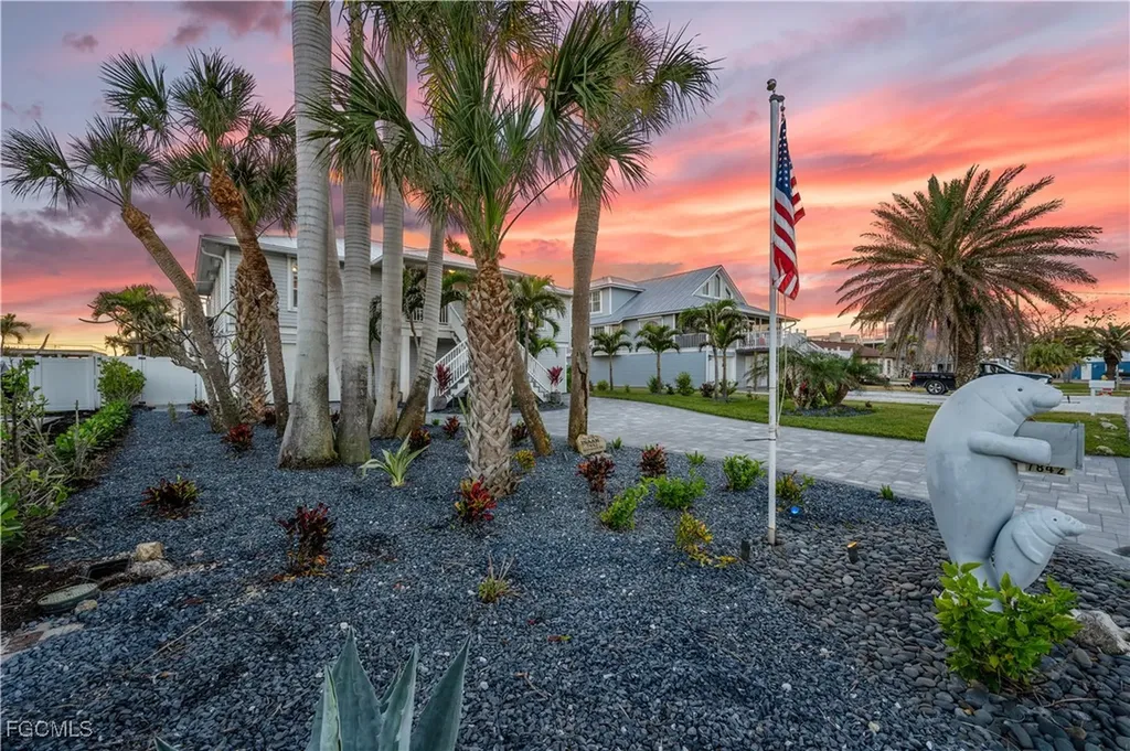 7842 Buccaneer Drive Fort Myers Beach FL 33931