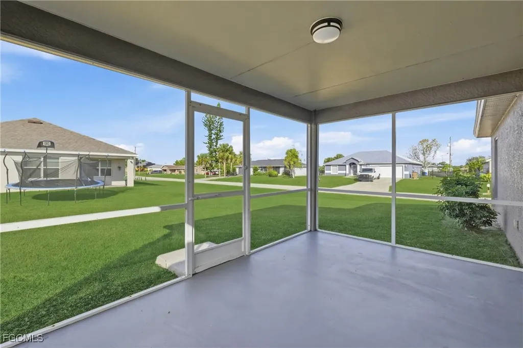 409 NE 25th Terrace Cape Coral FL 33909