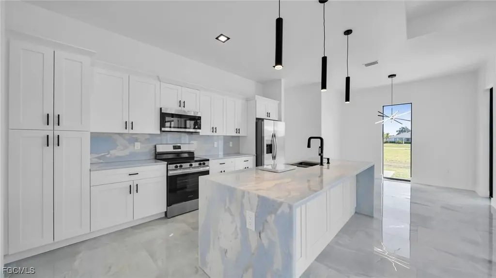 1325 NW 13th Place Cape Coral FL 33993