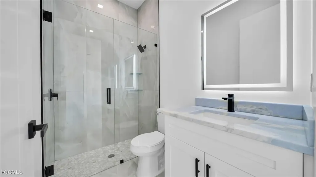 1325 NW 13th Place Cape Coral FL 33993