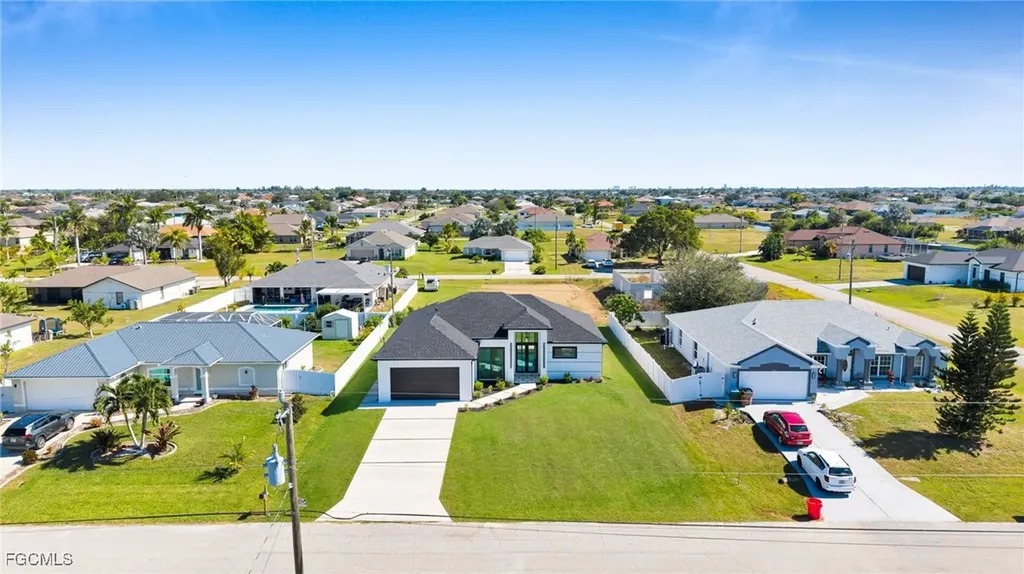 1325 NW 13th Place Cape Coral FL 33993